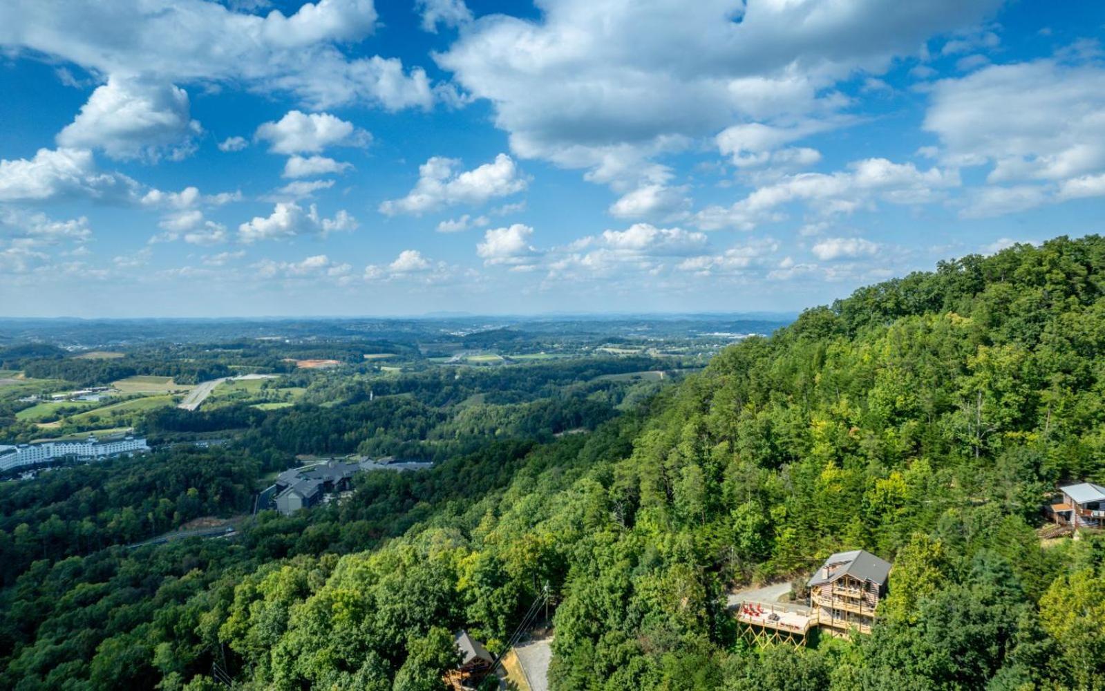 Smoky View Top Shelf Villa Pigeon Forge Exterior photo